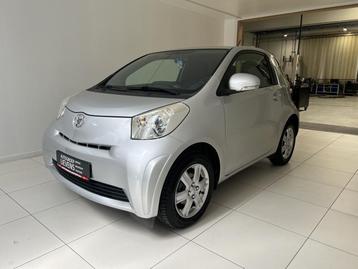 Toyota iQ NO AC- ZILVER 1.0 BENZ MT  beschikbaar voor biedingen