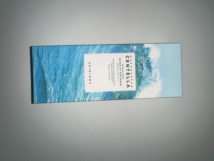 SKIN1004 Centella Madagascar - Zonnebrandcrème, Handtassen en Accessoires, Uiterlijk | Gezichtsverzorging, Nieuw, Verzorging, Gehele gezicht