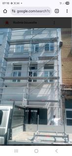 Alle renovatiewerken.roofingwerken..plaatsen van stellingen