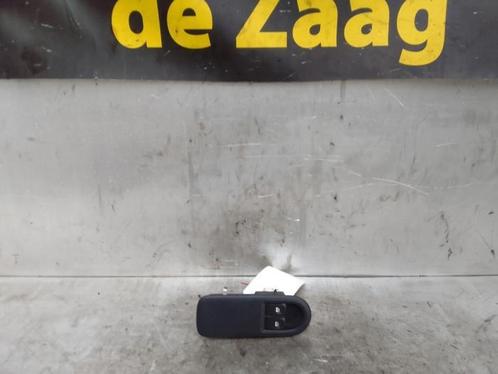 Elektrisch Raam Schakelaar van een Renault Clio, Auto-onderdelen, Dashboard en Schakelaars, Renault, Gebruikt, 3 maanden garantie