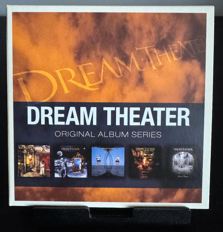 DREAM THEATER CD-set van 5 gloednieuwe albums, Cd's en Dvd's, Cd's | Hardrock en Metal, Zo goed als nieuw, Boxset, Ophalen of Verzenden