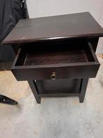 Bijzettafeltje in mooi kastanje bruine kleur met schuif, Huis en Inrichting, Ophalen, Gebruikt