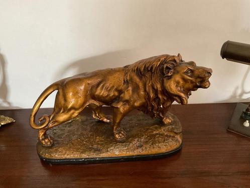 Oud beeld gouden leeuw, Antiek en Kunst, Kunst | Beelden en Houtsnijwerken, Ophalen of Verzenden