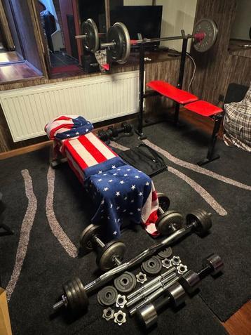 Set apparatuur 200 kg bodybuilding fitness crossfit tasdoos beschikbaar voor biedingen