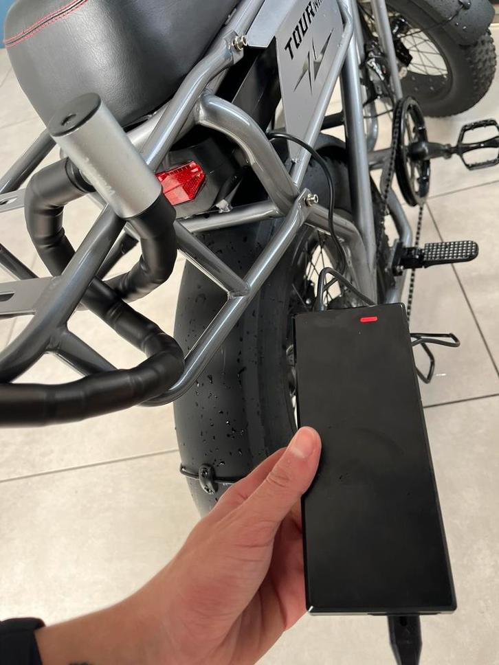 Fat bike, Fietsen en Brommers, Elektrische fietsen, Nieuw, Overige merken, 47 tot 51 cm, 30 tot 50 km per accu, Ophalen