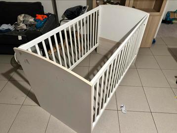 Luxe Baby bed  beschikbaar voor biedingen