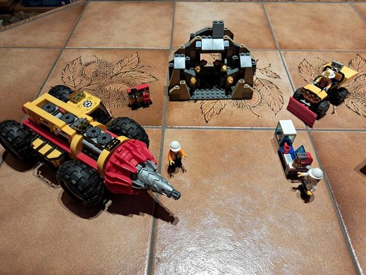 Lego City 60186 Ertsboormachine, Kinderen en Baby's, Speelgoed | Duplo en Lego, Lego, Ophalen of Verzenden