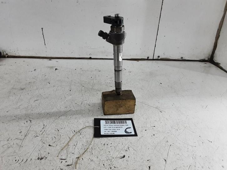 INJECTOR BRANDSTOF Golf Sportsvan (AUVS) (04L130277AD), Auto-onderdelen, Brandstofsystemen, Volkswagen, Gebruikt