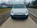 Citroën Berlingo 1.6Hdi "Utilitaire 3places" Attelage, Auto's, Bestelwagens en Lichte vracht, Elektrische ramen, Euro 5, Citroën