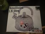 Bouilloire fish and cat, Maison & Meubles, Neuf, Gris, Moins de 100 cm, Enlèvement