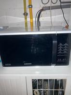 Microgolf wit, Elektronische apparatuur, Microgolfovens, Ophalen, Gebruikt, Microgolfoven, 45 tot 60 cm