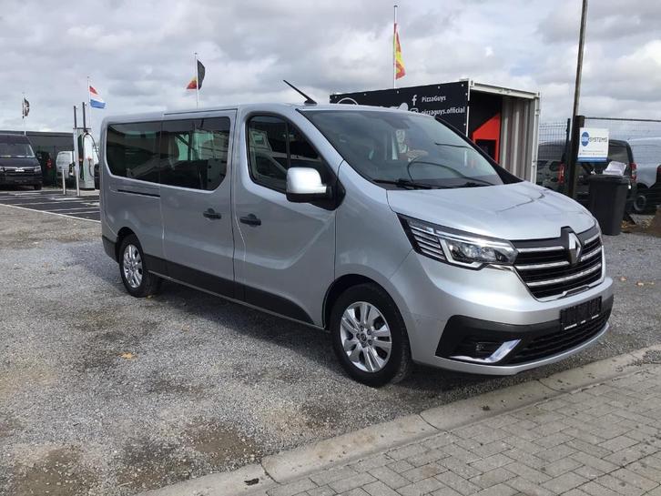 renault trafic l2 20dci minibus 9plaatsen 2022 full/option, Auto's, Bestelwagens en Lichte vracht, Bedrijf, Te koop, ABS, Achteruitrijcamera
