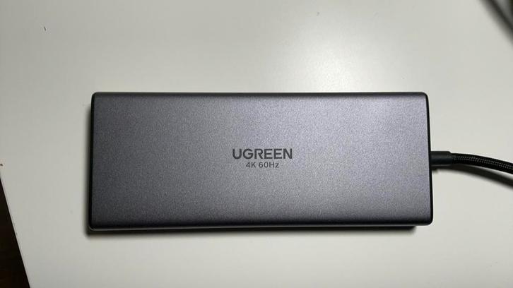 UGREEN USB C HUB CM639 als nieuw, Computers en Software, Dockingstations, Zo goed als nieuw, Laptop, Tablet, Ophalen of Verzenden