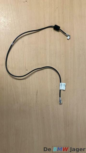 USB kabel BMW X5 E70 X6 E71 E72 61129255716 beschikbaar voor biedingen