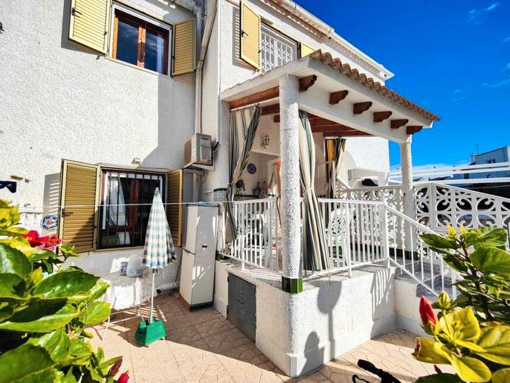 Zuidgerichte duplex woning in Torrevieja, Immo, Buitenland, Spanje, Woonhuis, Overige