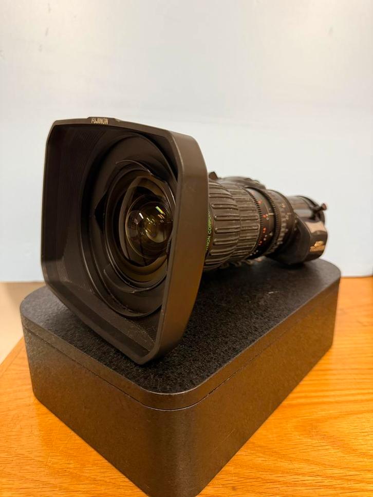 Objectif Fujinon HD Broadcast grand angle, TV, Hi-fi & Vidéo, TV, Hi-fi & Vidéo Autre, Comme neuf, Enlèvement ou Envoi