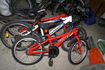 Offer 3 kinderfietsen op, waarvan 2 nieuw. 78 euro per stuk beschikbaar voor biedingen