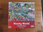 Leuke volledige Wacky World puzzel van 1000 stukjes, Hobby en Vrije tijd, Ophalen of Verzenden, 500 t/m 1500 stukjes, Legpuzzel