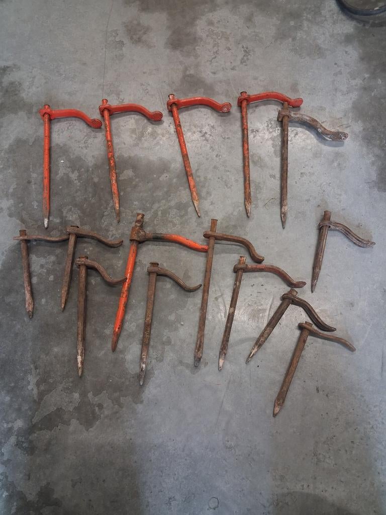 Metsers doken, krammen, haken, Ophalen