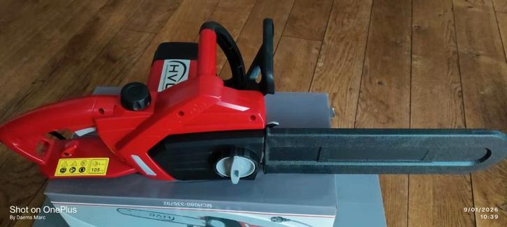 elektrische kettingzaag 1800 watt, Doe-het-zelf en Bouw, Gereedschap | Zaagmachines, Nieuw, Kettingzaag, Ophalen