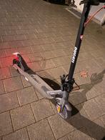 Ducati E-Step, Fietsen en Brommers, Steps, Ophalen, Zo goed als nieuw