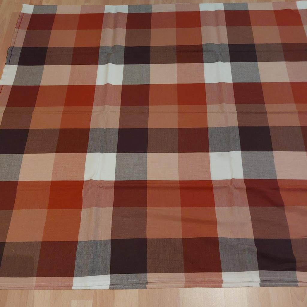 Groot tafelkleed, Ophalen