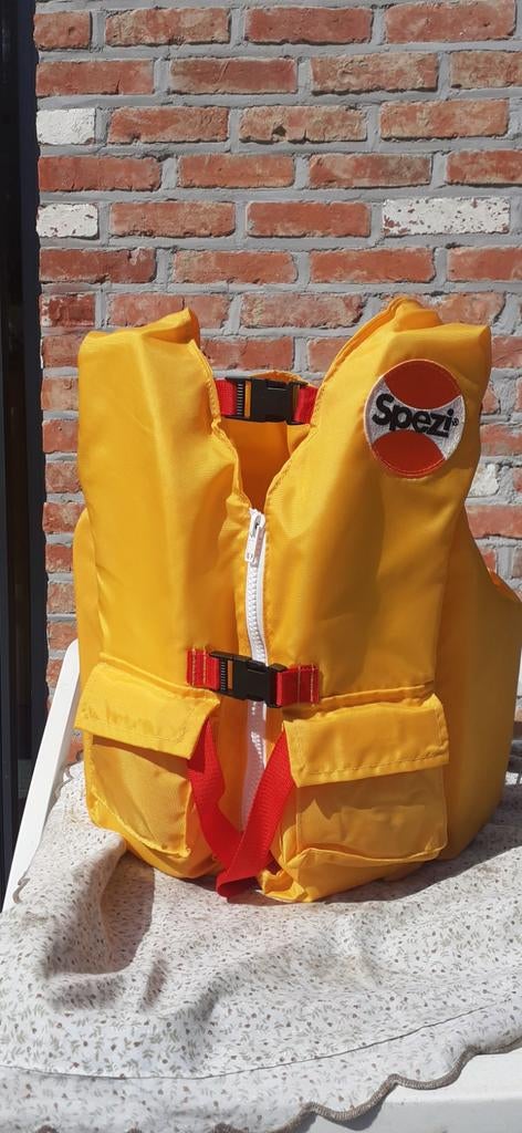 Reddingsvesten, Ophalen