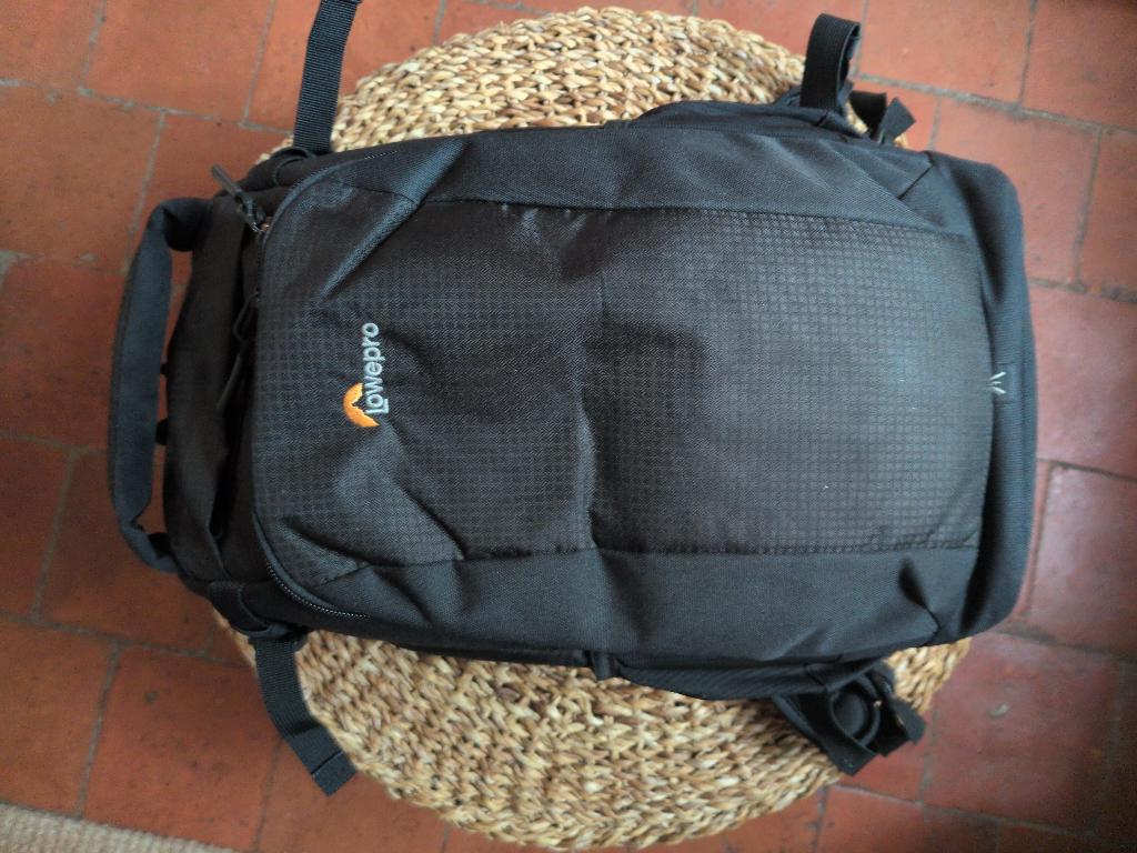 Lowepro Flipside 300 AW II, TV, Hi-fi & Vidéo, Photo | Sacs pour appareil, Enlèvement, Comme neuf, Sac à dos, Lowepro