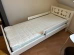 kinderbedje+matras +matrasbeschermer+overtrek. Merk Ikea., Kinderen en Baby's, Ophalen, Zo goed als nieuw, Lattenbodem