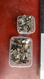 Scharnieren, Ophalen, Zo goed als nieuw