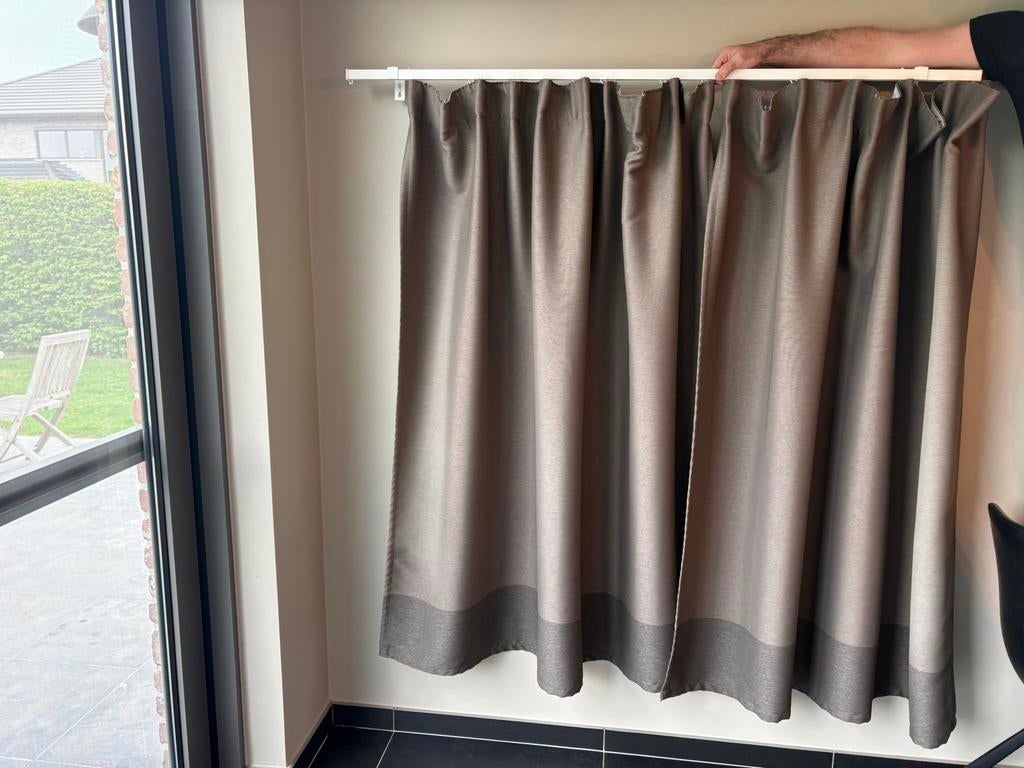 Hanggordijn ikea, Ophalen, Zo goed als nieuw
