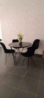 Tafel met marmeren blad & 4 stoelen in zwart velvet, Ophalen, Zo goed als nieuw, Rond, Overige materialen