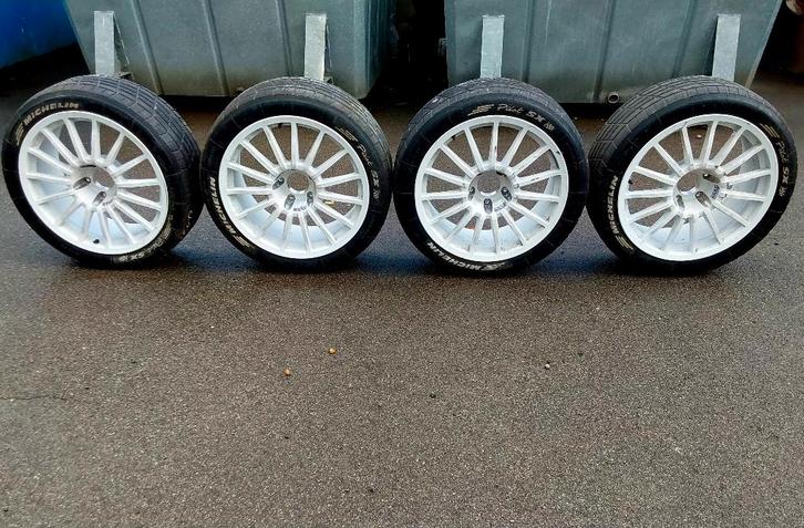 4 belles jantes BRAID 8x18, entraxe 5x120 - BMW M3, Autos : Pièces & Accessoires, Pneus & Jantes, Pneus et Jantes, Pneus été, 18 pouces