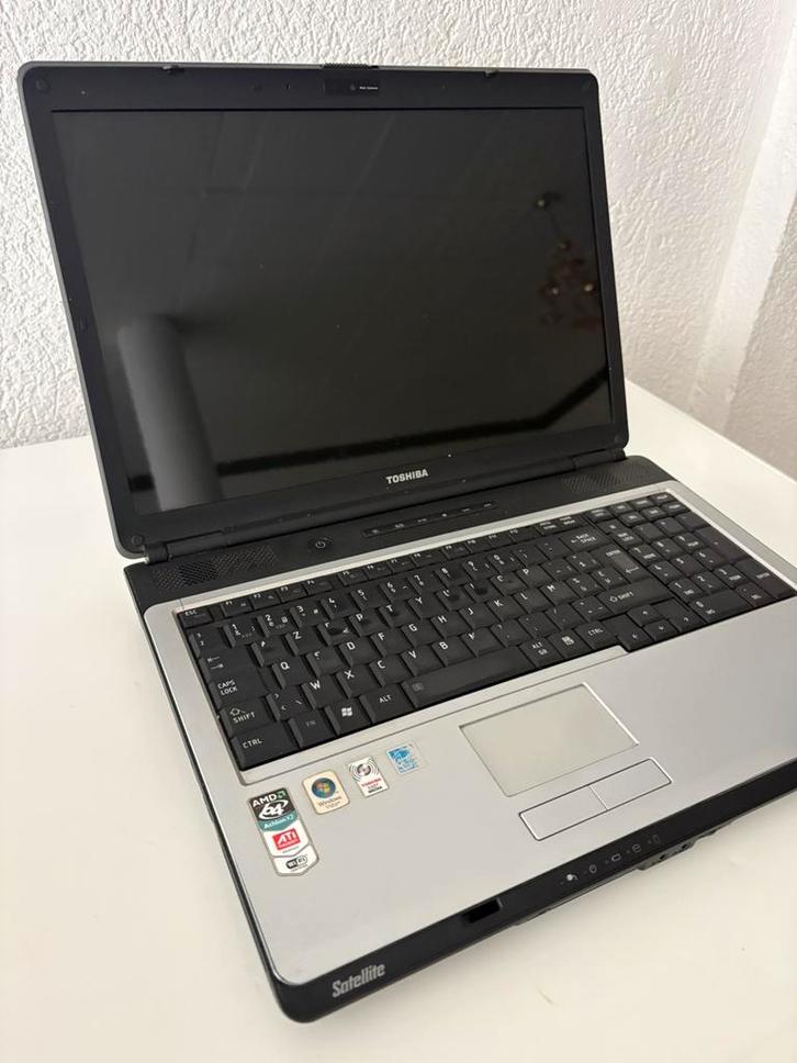Toshiba laptop 120GB, Computers en Software, Windows Laptops, Gebruikt, HDD, 2 tot 3 Ghz, Minder dan 4 GB, Azerty, Ophalen