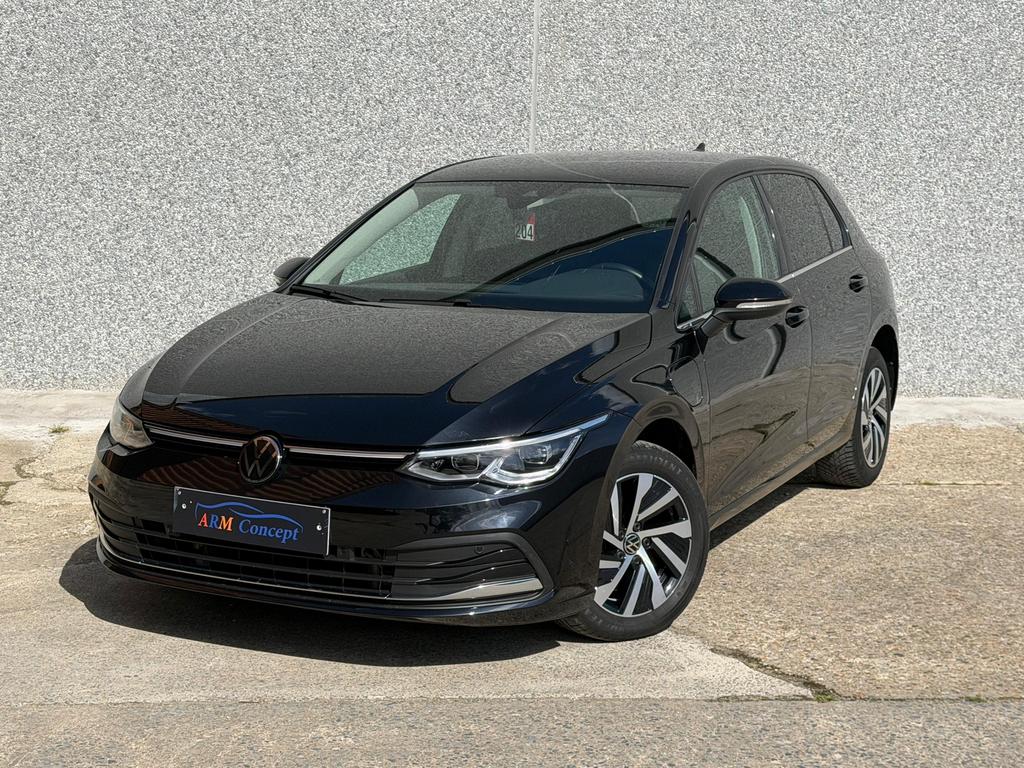 Volkswagen Golf 8 1.4 TSI Hybride 2024 HighLine GARANTIE 1an, Auto's, Volkswagen, Alcantara, Zwart, Bedrijf, Berline