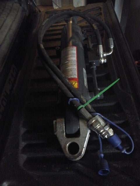 troisième point hydraulique, Enlèvement