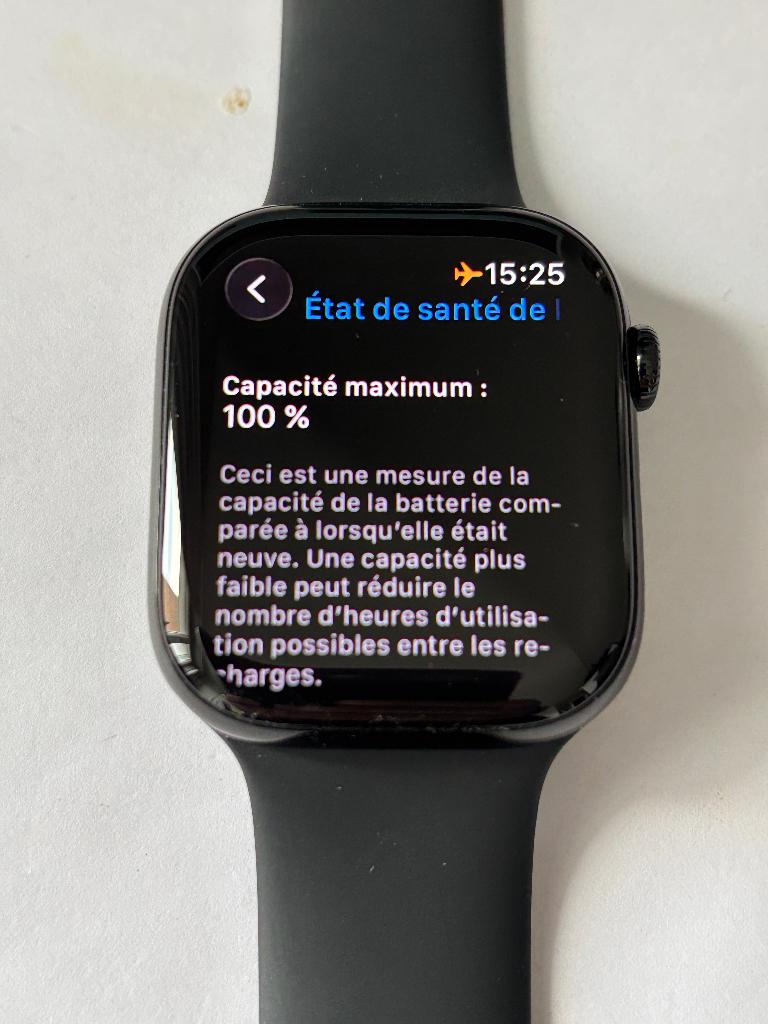Apple Watch S10 GPS 46 mm gitzwarte sportband S/M, Gebruikt, Conditie, Zwart, IOS
