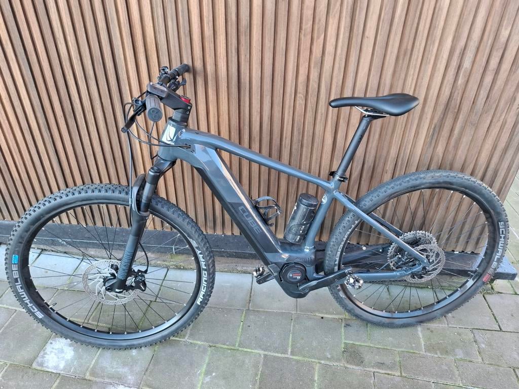 E mtb cube (L), Ophalen