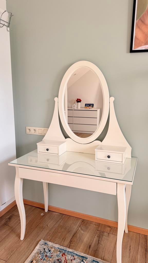 Witte make-uptafel met spiegel van IKEA, Ophalen, Gebruikt