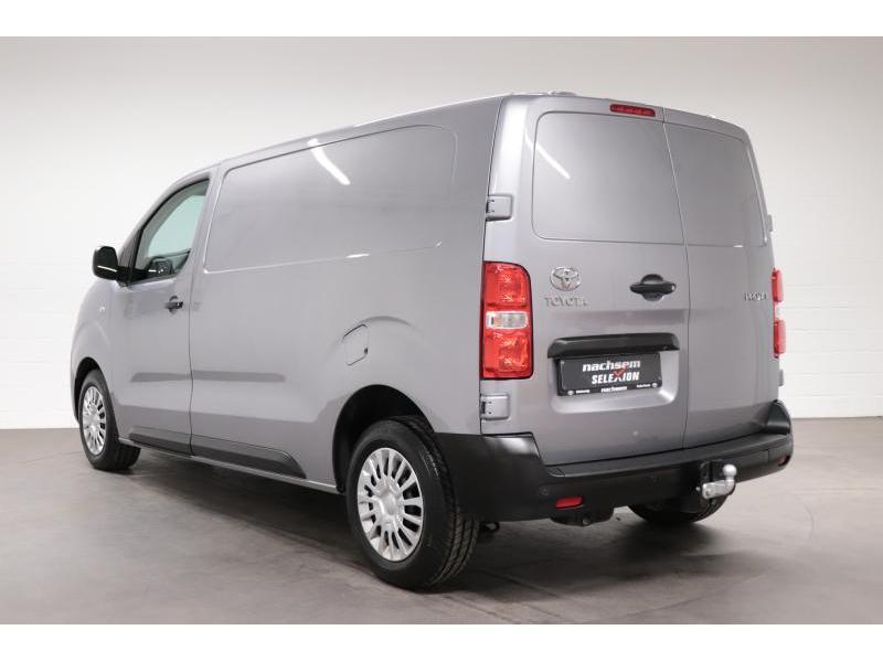 Toyota ProAce 2.0L Medium Comfort Toyota Peoace 2.0L Diesel, https://public.car-pass.be/vhr/c2b3ec6c-923c-4e1d-a145-6965c9148b7d