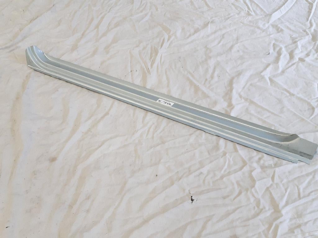 seuil de porte - Seuil MK3 sur la droite Classic Mini Cooper, Neuf, Austin, Droite, Enlèvement