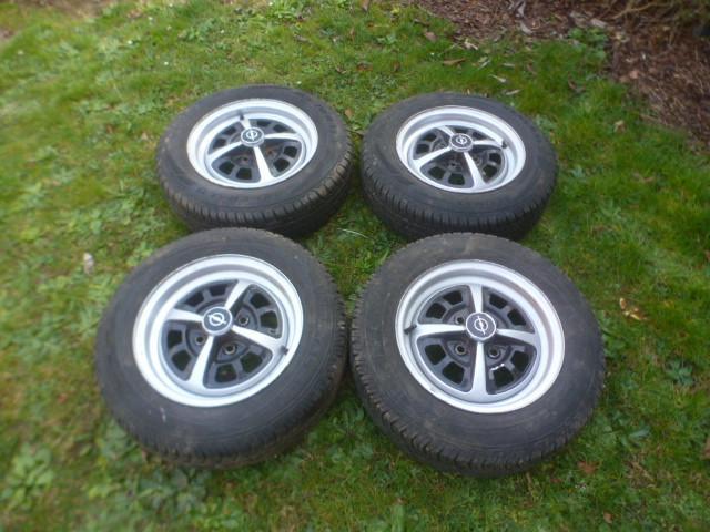 OPEL Manta/Ascona/Kadett :4 roues SR complete 165/70/13, Autos : Pièces & Accessoires, Autres pièces automobiles, Opel, Enlèvement