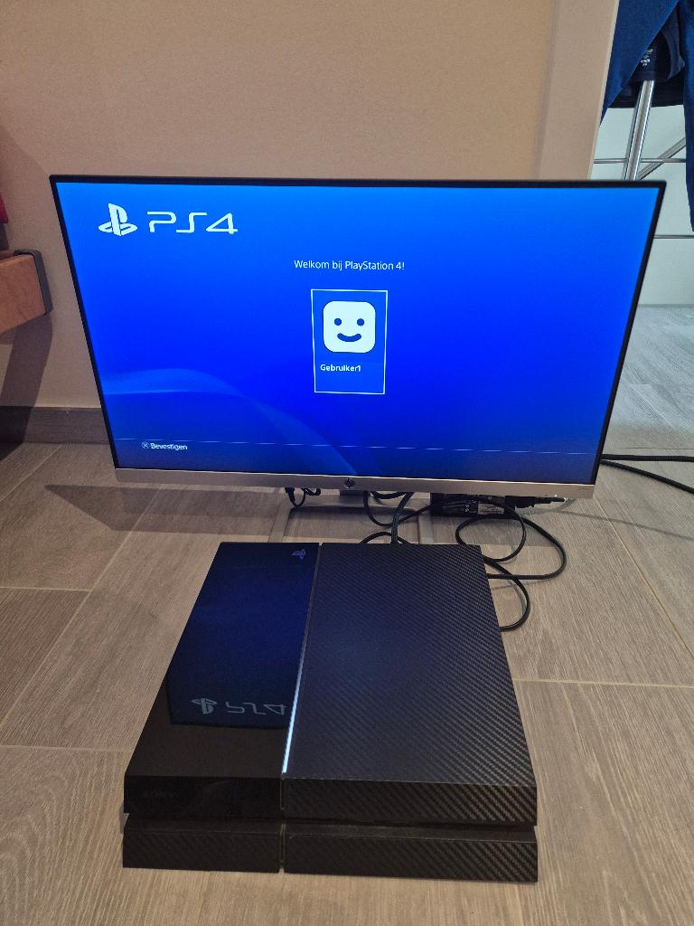 Playstation 4 500gb + 3 controllers + 8 games, 500 GB, Avec 3 manettes ou plus, Enlèvement, Utilisé
