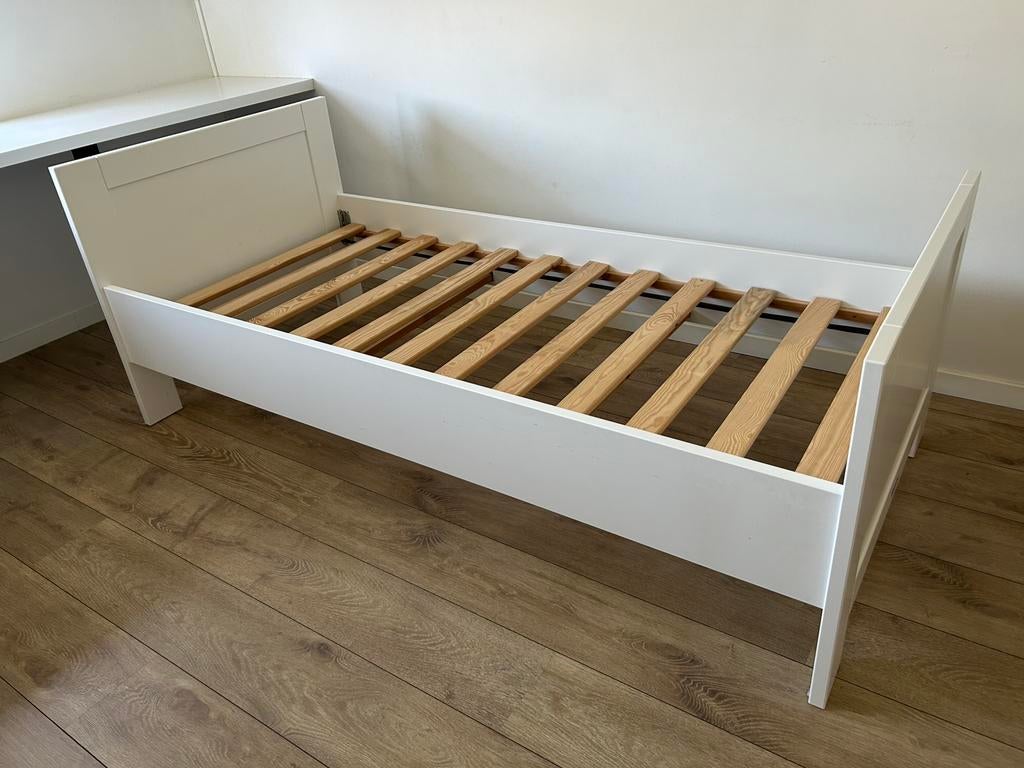 Eenpersoonsbed Bopita inclusief lattenbodem, Ophalen, 85 tot 100 cm, Zo goed als nieuw, Lattenbodem