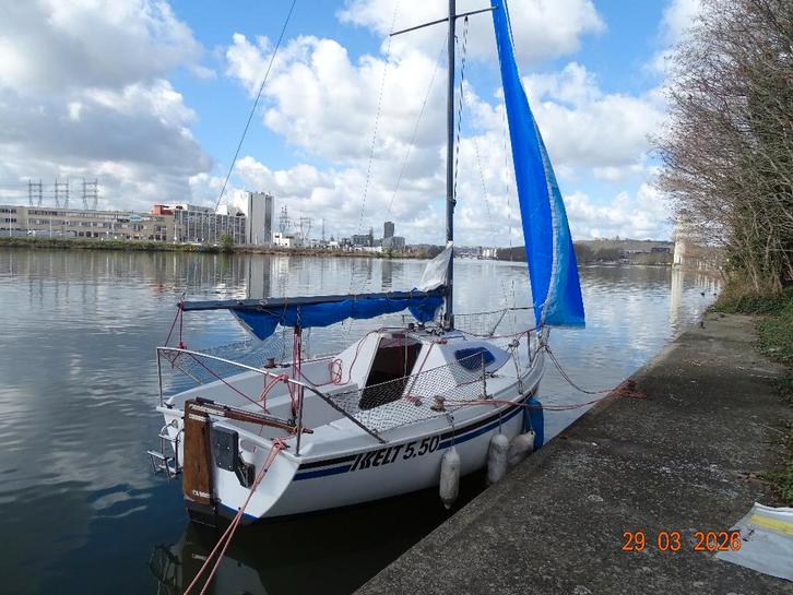 KELT 5.50 dériveur intégral ,remorque,et moteur, Sports nautiques & Bateaux, Voiliers à cabine & Voiliers, Utilisé, Bateau de plaisance ou Cruiser
