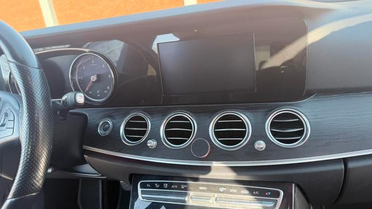 Mercedes Benz classe E 2019, Auto's, Mercedes-Benz, Particulier, E-Klasse, Achteruitrijcamera, Adaptieve lichten, Adaptive Cruise Control