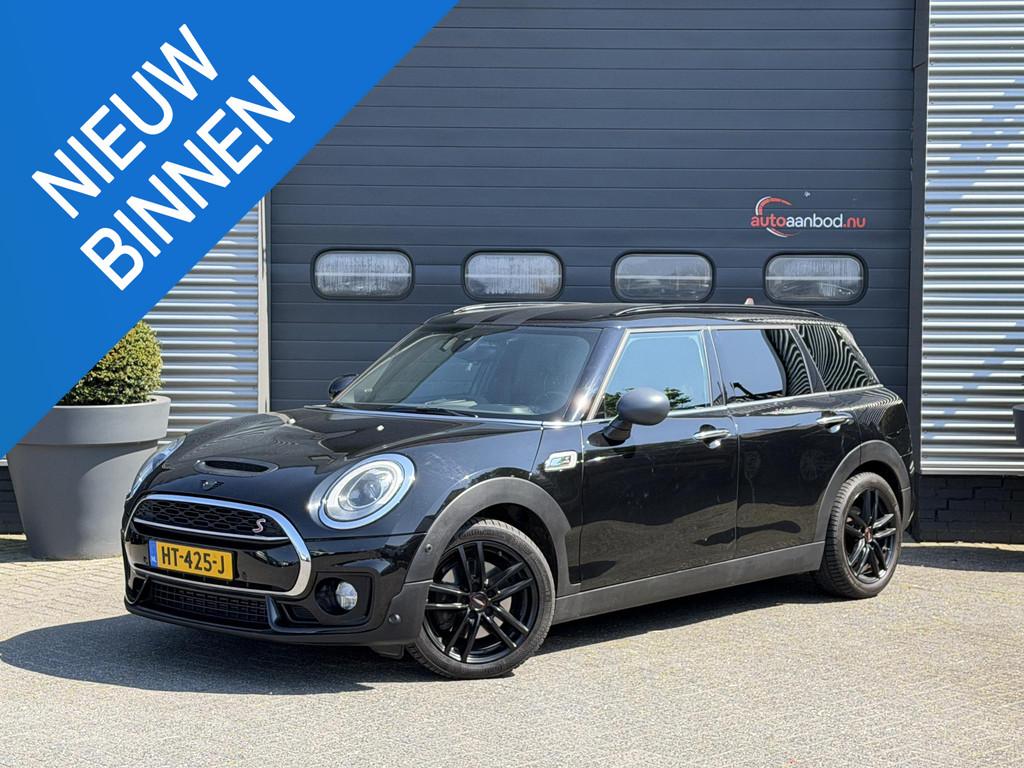 Mini Mini Clubman 2.0 Cooper SD Chili Serious Business | Cam, Auto's, Mini, 1380 kg, 4 cilinders, Leder en Stof, Zwart