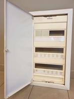 Metalen deur elektrische zekeringkast 67,5 x 37,5cm stevig !, Ophalen