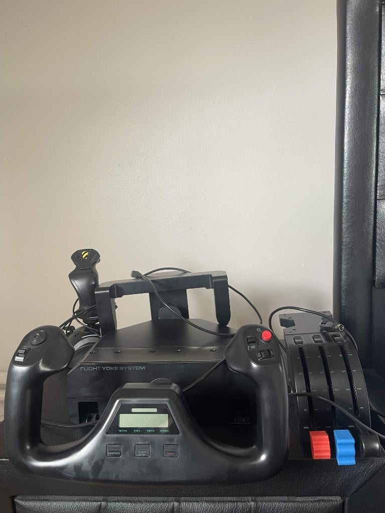 Flight Yoke System, Flight Controls, Rudder pedals, Computers en Software, Joysticks, Gebruikt, Ophalen