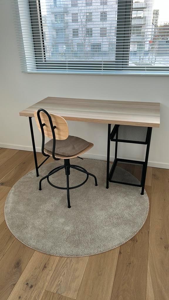 Ikea Lagkapten bureau & stoel & tapijtje, Huis en Inrichting, Bureaus, Zo goed als nieuw, Bureau, Ophalen